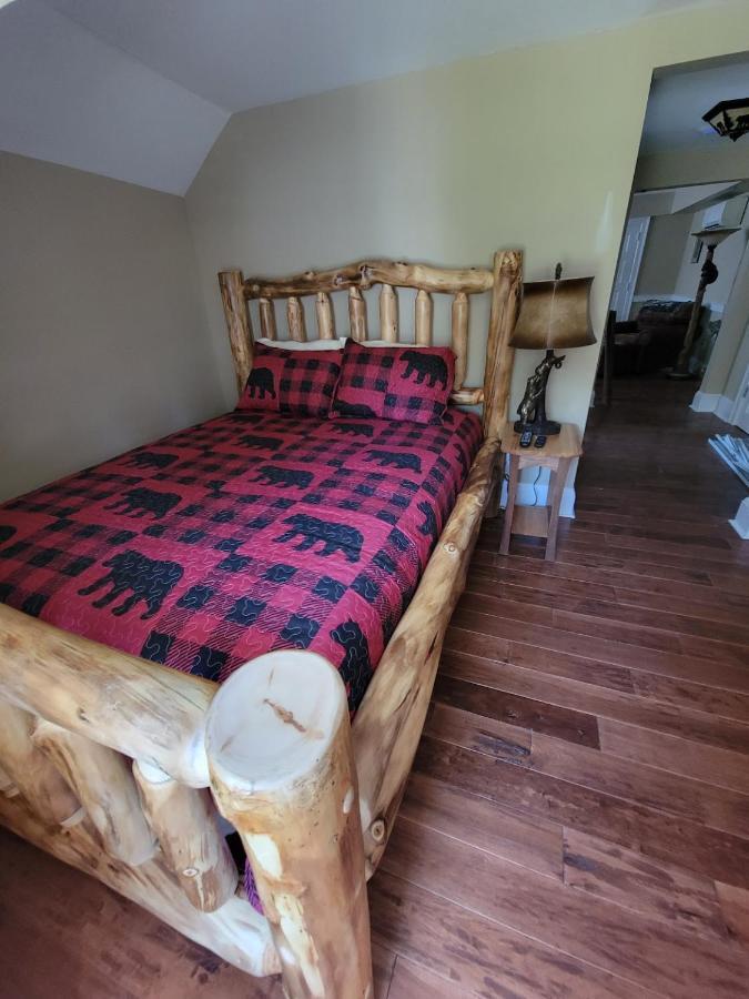 The Hidden Inn South Kortright エクステリア 写真